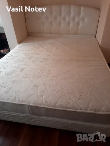 Спалня с матрак 160х200м