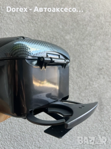 Подлакътник за автомобили универсален черен с карбон и поставка за чаша, снимка 4 - Аксесоари и консумативи - 53730098