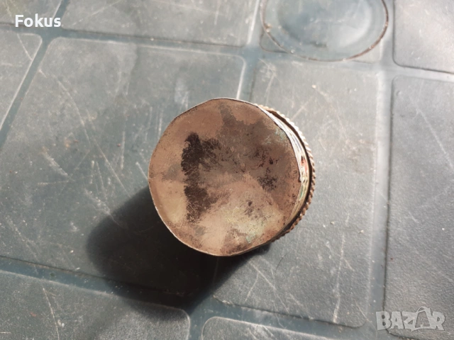 Малка миниатюрна кутийка кутия, снимка 3 - Антикварни и старинни предмети - 53281380