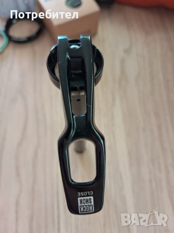 Предна преходна ос Rock Shox Maxle 15x100, снимка 2 - Части за велосипеди - 53637074
