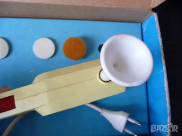 Уред за масаж масажор български стар соц времето работещ 1985 година, снимка 6 - Други - 48138423