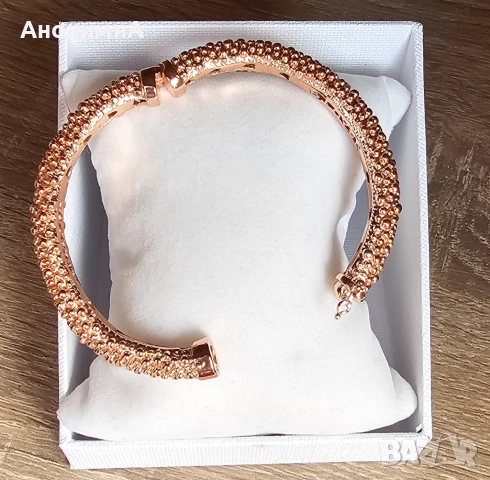 Твърда гривна Rose Gold Be loved , снимка 3 - Гривни - 52386560