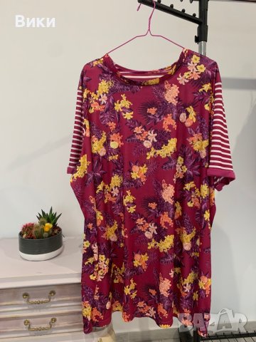 Дамска блуза в размер 3XL, снимка 2 - Блузи с дълъг ръкав и пуловери - 44357988