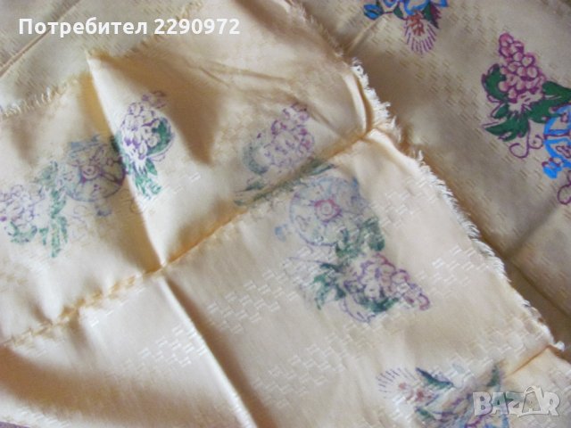 Три еднакви нови покривчици, карета от Соц. време - 30лв. общо, снимка 5 - Покривки за маси - 34435998
