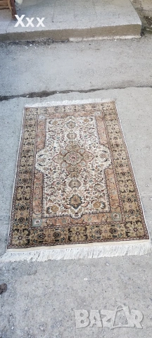 Ръчно тъкана вълнена персийска пътека.Иран(isfahan).Антика за ценители., снимка 2 - Пътеки - 53749168