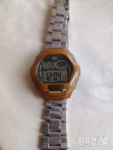 Часовник Q&Q superior quartz 10 BAR, снимка 2 - Мъжки - 41183718