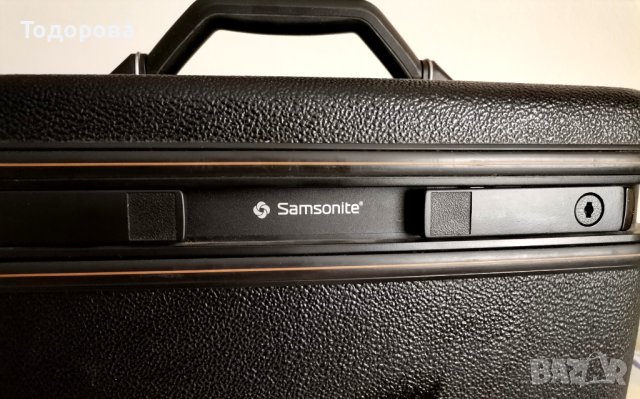 Оригинален черен козметичен куфар Samsonite , снимка 6 - Куфари - 42324520