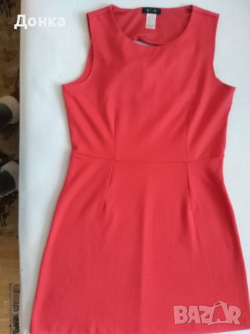 Оригинална червена рокля, снимка 2 - Рокли - 36157604