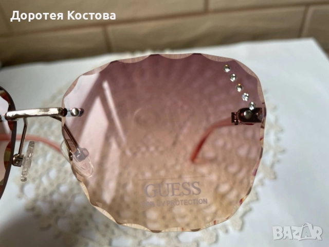 GUESS нови красиви слънчеви очила от Англия, снимка 4 - Слънчеви и диоптрични очила - 51619898