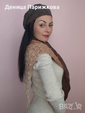 Ръчно плетен комплект „Алпака Елеганс“ – триъгълен ажурен шал и релефна барета (УНИКАТ), снимка 3 - Шалове - 52624578