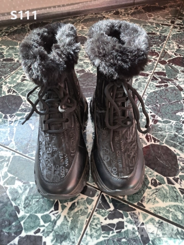 Топли зимни боти, като нови