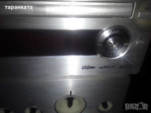 Аудио уредба от два компонента Hitachi в незнайно състояние., снимка 2 - Аудиосистеми - 53195617