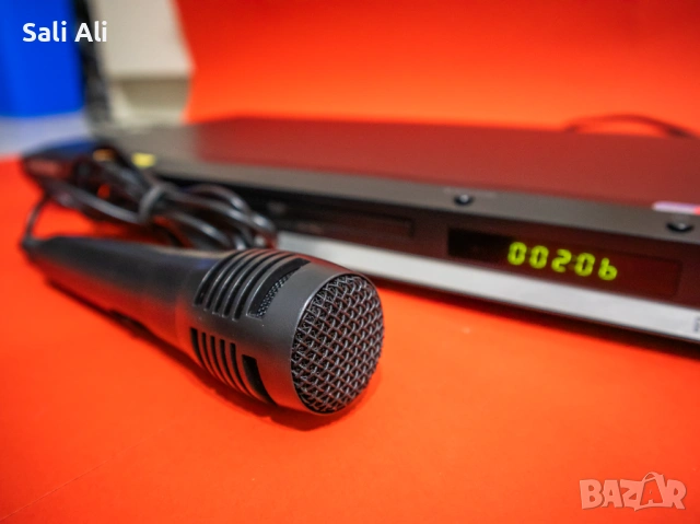 SAMSUNG караоке система DVD плейър с микрофон 150 бг песни DVD-P366KD, снимка 5 - Плейъри, домашно кино, прожектори - 53056950