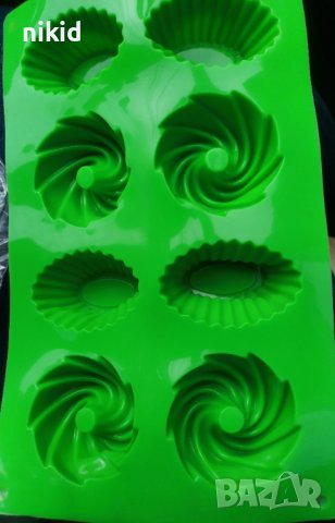 8 мини кексче кексчета и лодки тарталети силиконов молд за кошнички мъфини бонбони, снимка 2 - Форми - 40768002