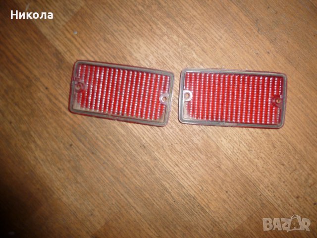 Стъкла за задни стопове в бронята Сузуки Витара, снимка 2 - Части - 39729244