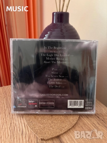 LIQUID HORIZON - BEYOND BORDERS, снимка 2 - CD дискове - 52604031