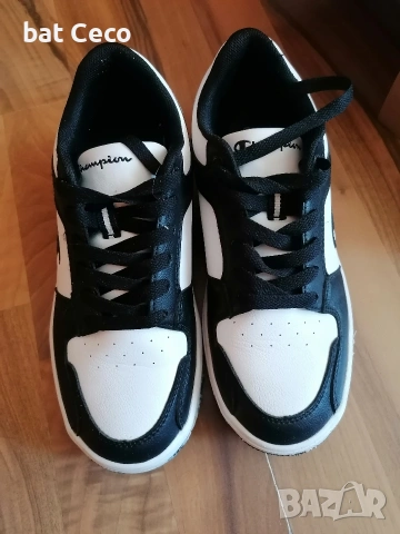 Оригинални маратонки "Champion" , снимка 3 - Маратонки - 53810303