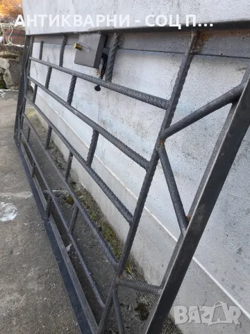 Стара Масивна Метална Врата Порта Височина 193см Широчина 80см Тегло 37кг., снимка 10 - Антикварни и старинни предмети - 48722303