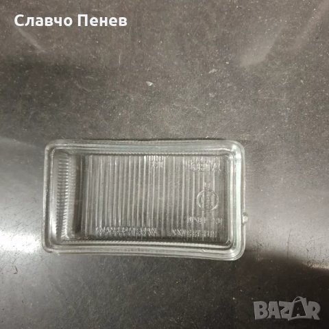 Стъкло за ляв и десен халоген VW Passat (1988-1993г), снимка 2 - Части - 48993199