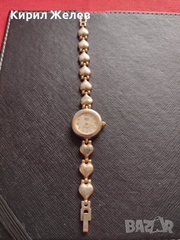 Дамски часовник Q&Q SUPERIOR QUARTZ WATER RESIST 30 m. 1 mikron красив дизайн 30354, снимка 2 - Дамски - 40884831