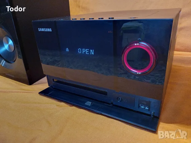 Продавам Mini Stereo уредба SAMSUNG MM-C330D., снимка 8 - Ресийвъри, усилватели, смесителни пултове - 56370118