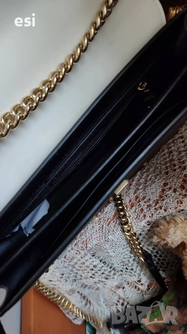 Оригинална дамска чанта , снимка 2 - Чанти - 53132078