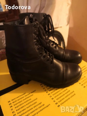 Дамски Боти 39