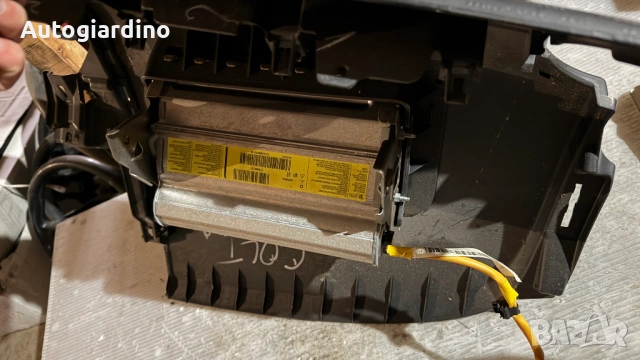 Аirbag за Mitsubishi Colt - 7030A233 / P7030A233, снимка 2 - Части - 53512635