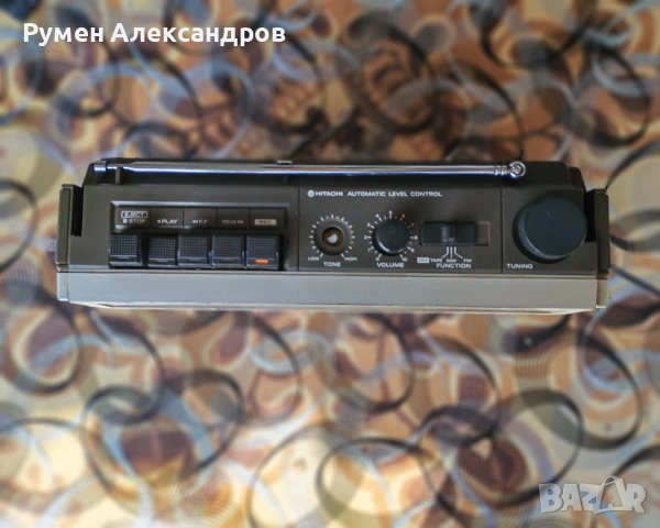 HITACHI TRK-5500E, снимка 2 - Радиокасетофони, транзистори - 53846751
