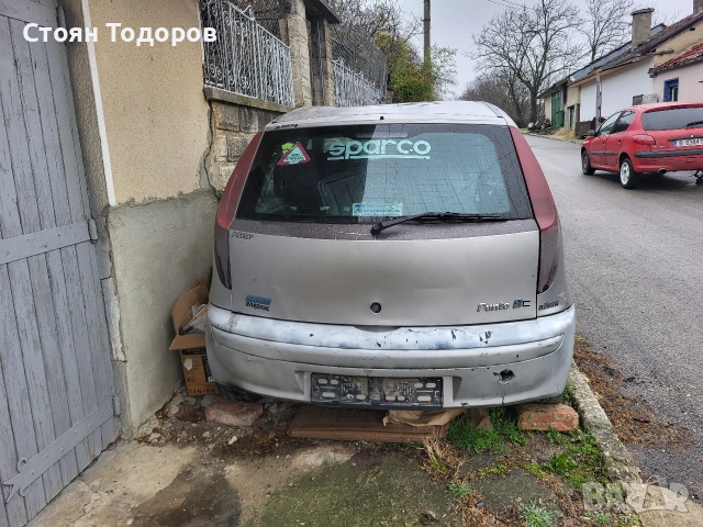 Fiat Punto 1.9 jtd, снимка 2 - Автомобили и джипове - 53096966