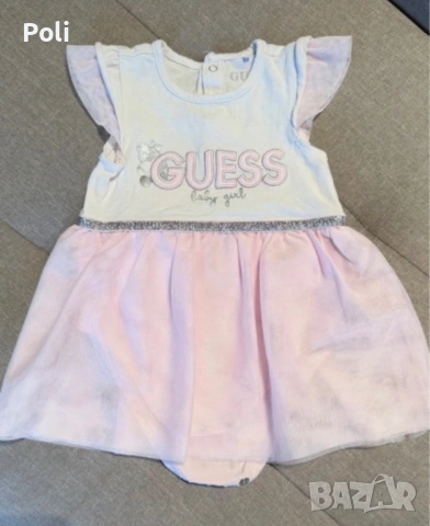 Бебешка рокля на Guess 0-3,6-9 месеца