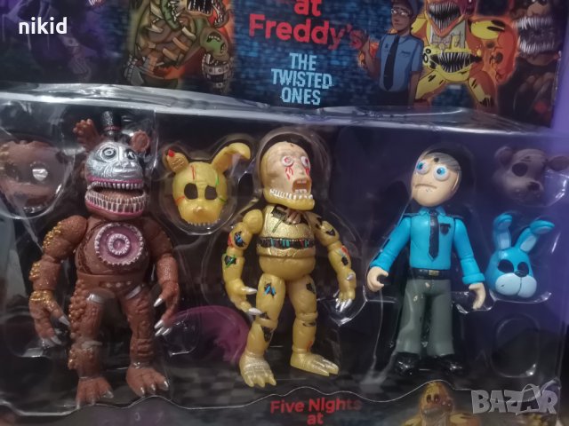 Фреди с маски Five Nights at Freddy's Freddy нощи светещи пластмасови играчки играчка игра фигурки, снимка 3 - Фигурки - 35893652