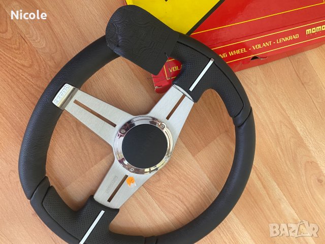 Спортен волан МОМО, Италия, снимка 7 - Аксесоари и консумативи - 43464356