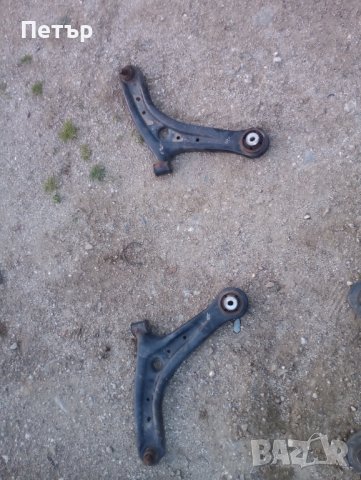 Ляв десен носач Форд фиеста 6