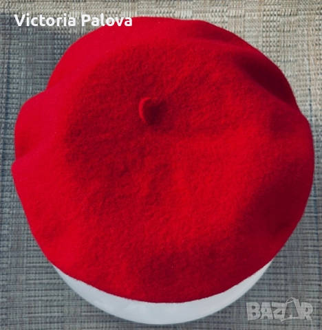 Модерна шапка- баретка Англия, снимка 8 - Шапки - 51640273