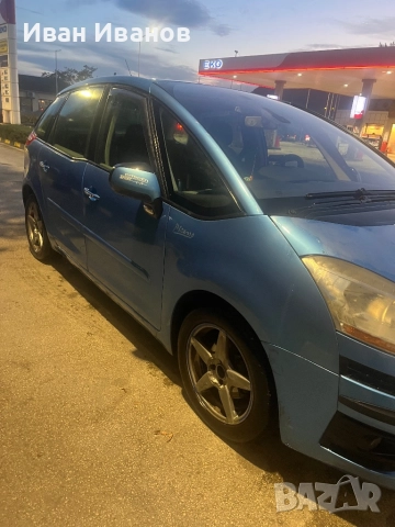 Ситроен С4 Пикасо 1.6 HDI, снимка 2 - Автомобили и джипове - 52281148