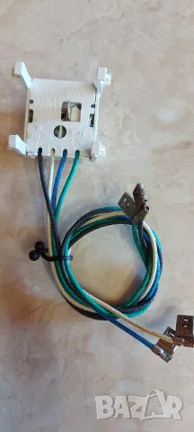 Сензорни бутони индикация за керамичен плот със 4 котлона, снимка 2 - Печки, фурни - 48632332