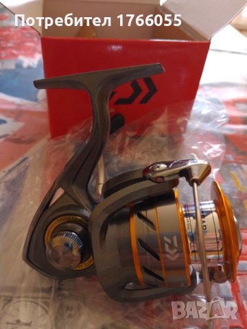 РИБАРСКА МАКАРА Daiwa Crossfire 3000B, снимка 3 - Макари - 32747365