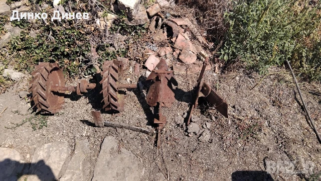 Фреза с инвентар с двигател Петров, снимка 7 - Градинска техника - 51385251