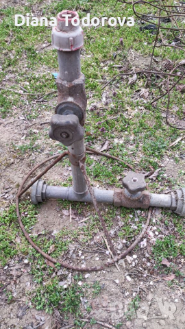 Продавам стойка желязна