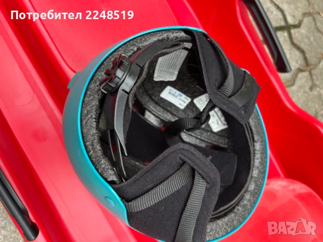 Детска ски каска Wed'ze H 100 Jr – Р-р 53-56 см, снимка 2 - Зимни спортове - 53691408