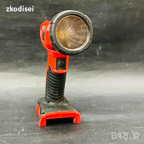 Акумулаторен фенер MILWAUKEE M18 T LED