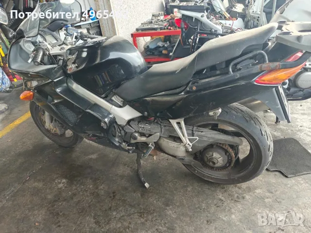 Honda vfr 800 на части, снимка 3 - Мотоциклети и мототехника - 56409646
