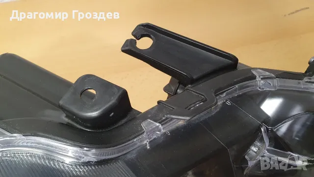 Оригинален десен фар за Toyota Yaris Cross / Тойота Ярис крос (след 2021г), снимка 9 - Части - 50065217