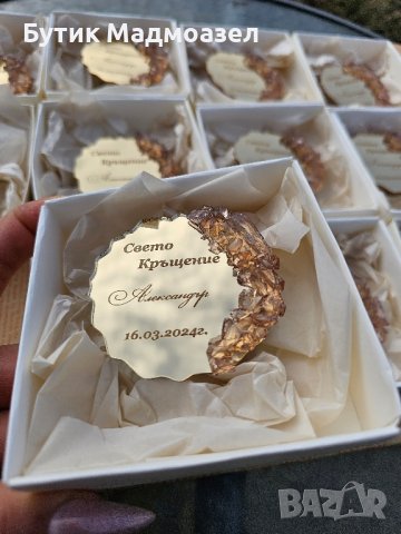 Комплект магнитчета за гости и топер за торта, снимка 3 - Декорация - 44246257