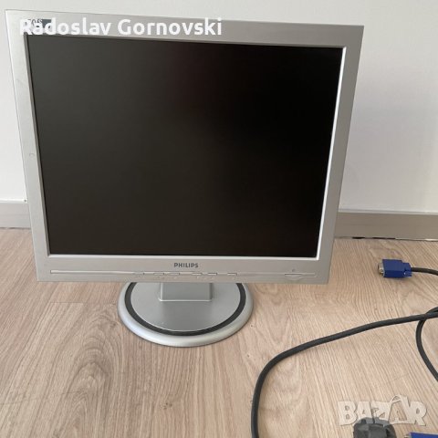 Монитор 17 inch Philips LCD, снимка 2 - Монитори - 41578136