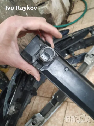 Лайстна предна броня за Mercedes , 2038856221 , снимка 7 - Части - 49960564