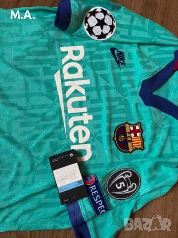Оригинален екип на Барселона 2019-2020 Аутентик Размер M, снимка 3 - Футбол - 52379643