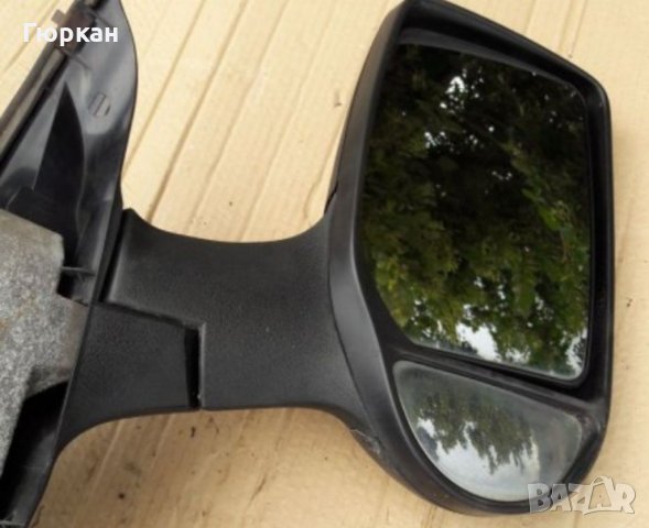 Ford Transit Оригинал Дясно Страницно Огледала с Мигац , снимка 2 - Части - 40305382