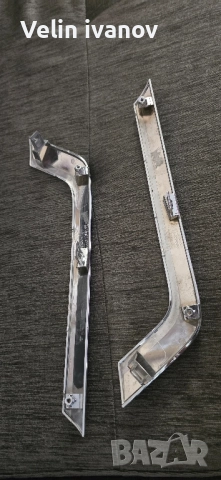 лайсни в предна решетка за тойота хайлукс, снимка 4 - Части - 52209395